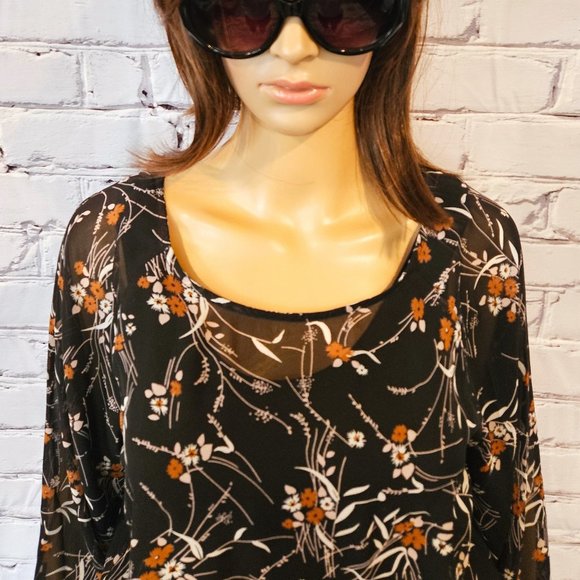 RW&Co. floral print cropped balloon sleeve sheer blouse - Picture 8 of 14